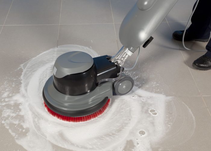 Hard-floor-cleaning